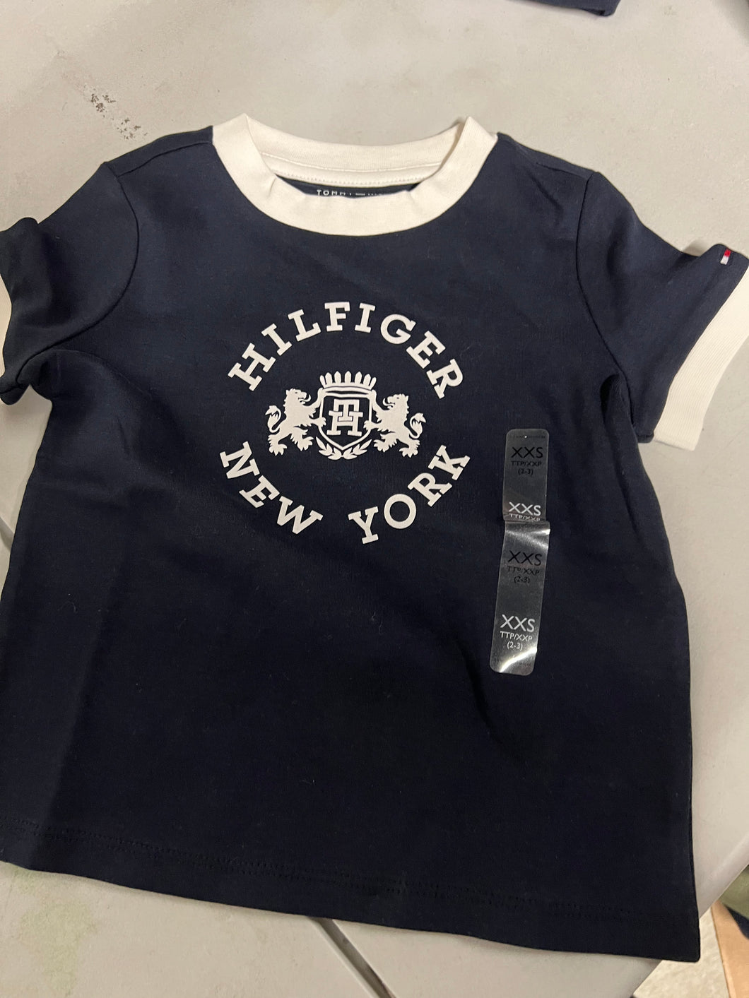 Tommy girls tee 多碼 不包郵