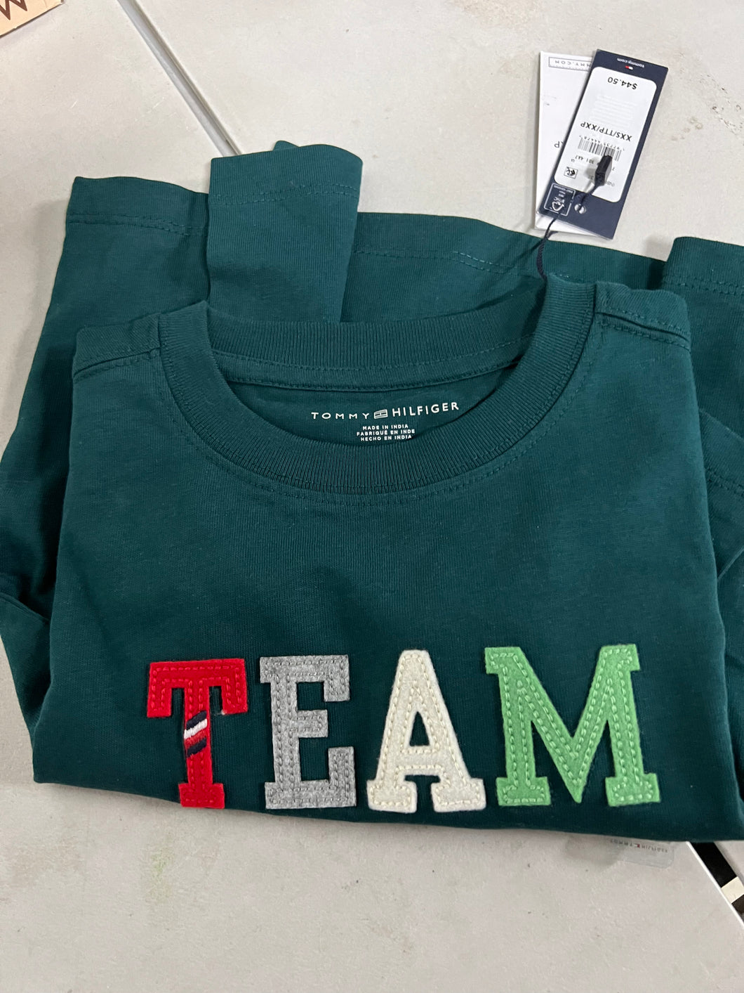 Tommy boys tee XXS 不包郵