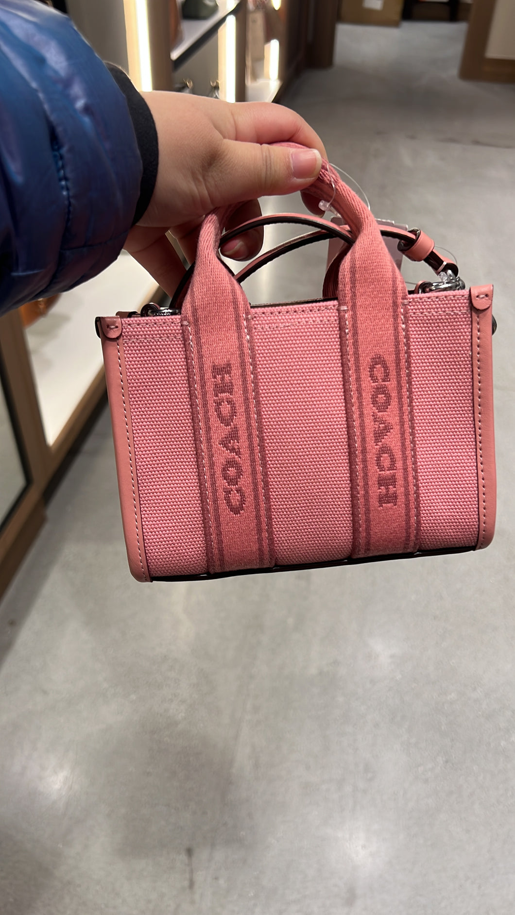 Coach mini bag 包郵