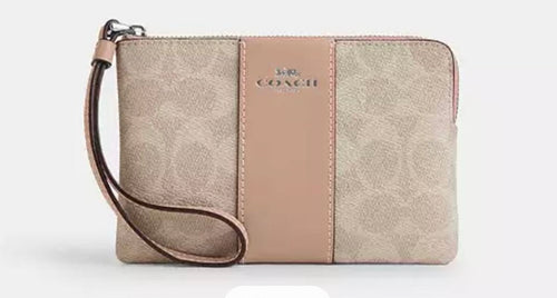 Coach wristlet 加購 已預訂