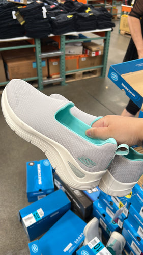 Skechers women shoes US6 不連盒包郵