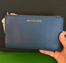 將圖片載入圖庫檢視器 MK retail wallet