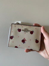 將圖片載入圖庫檢視器 Coach wallet 不包郵