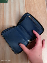 將圖片載入圖庫檢視器 Coach專門店牛仔短銀包