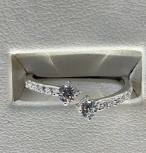 將圖片載入圖庫檢視器 Open Ring with Cubic Zirconia in Sterling Silver 不包郵