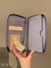 將圖片載入圖庫檢視器 MK zip phone wallet 任何2件起包郵