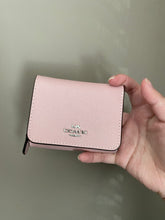將圖片載入圖庫檢視器 Coach wallet 不包郵