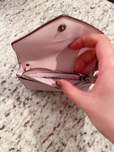 將圖片載入圖庫檢視器 Coach專門店卡包