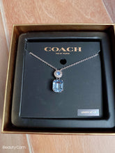 將圖片載入圖庫檢視器 Coach頸鍊