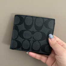 將圖片載入圖庫檢視器 Coach men’s wallet薄款