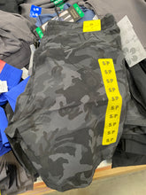 將圖片載入圖庫檢視器 Tuff Athletics 運動短褲 2件包郵
