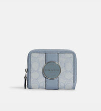 將圖片載入圖庫檢視器 需訂購coach wallet 不包郵
