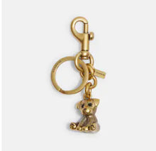 將圖片載入圖庫檢視器 Coach bag charm 多款選擇 不包郵