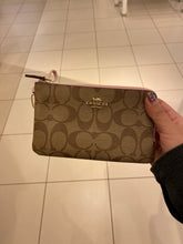 將圖片載入圖庫檢視器 Coach細雙