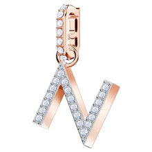 將圖片載入圖庫檢視器 Swarovski letter pendant 不包郵