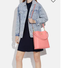 將圖片載入圖庫檢視器 Coach大水桶 包郵