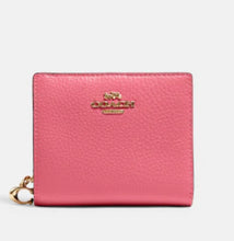 將圖片載入圖庫檢視器 Coach snap wallet 不包郵