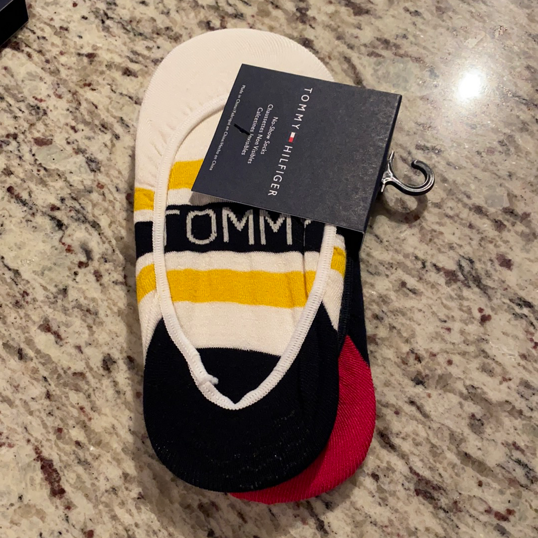 2 pair socks