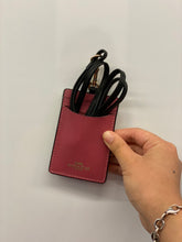 將圖片載入圖庫檢視器 KS掛頸卡套